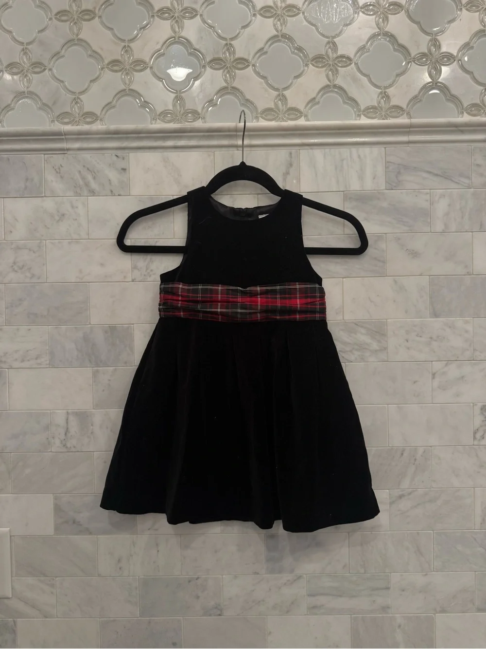 NWT Gymboree velvet holiday dress, with plaid ribbon accents